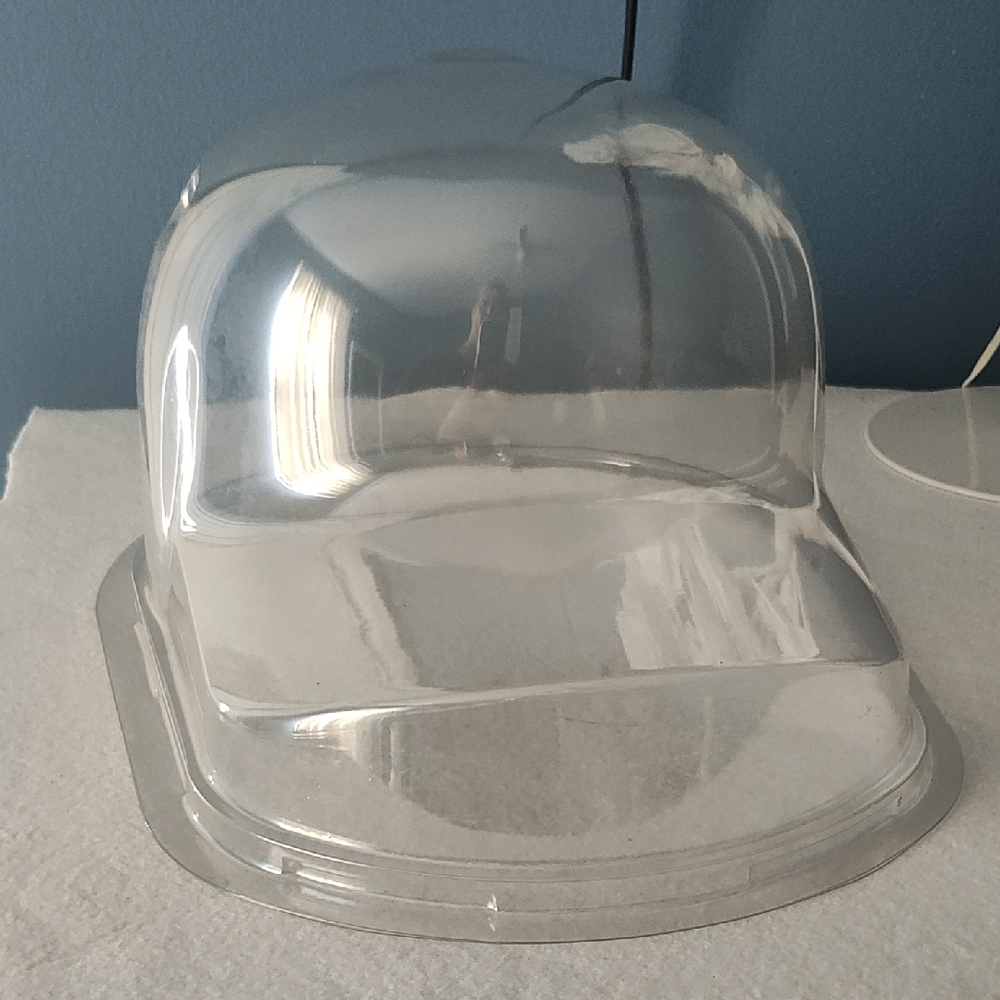 Clear Plastic Helmet Display Case